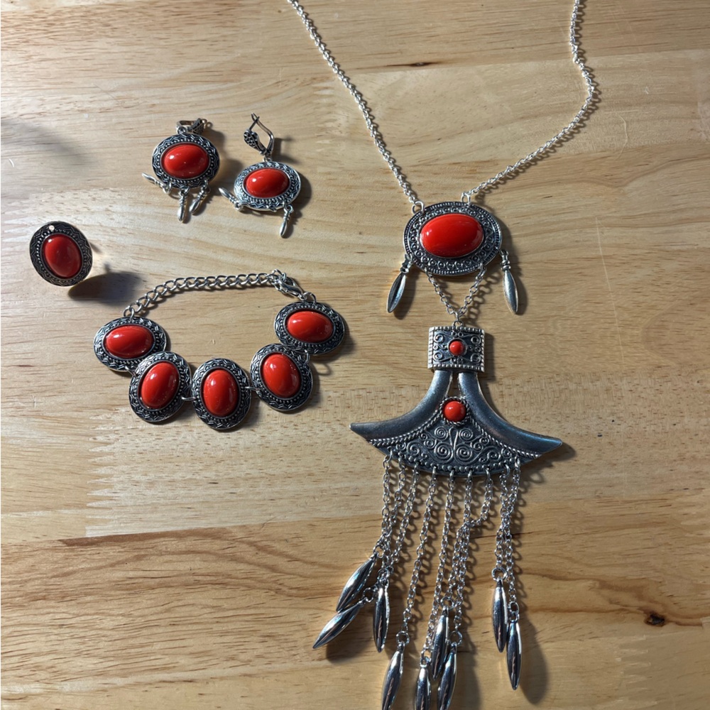 925 Silver with Red Stone Women’s Jewelry Set